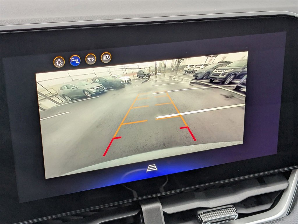 Used 2025 Chevrolet Equinox LT image 24