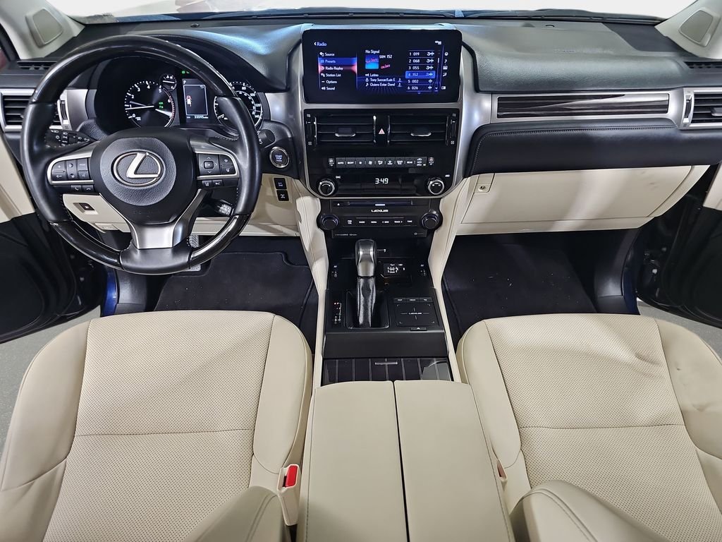 Used 2023 Lexus GX 460 Premium w/ Premium Package AWD/4WD image 10