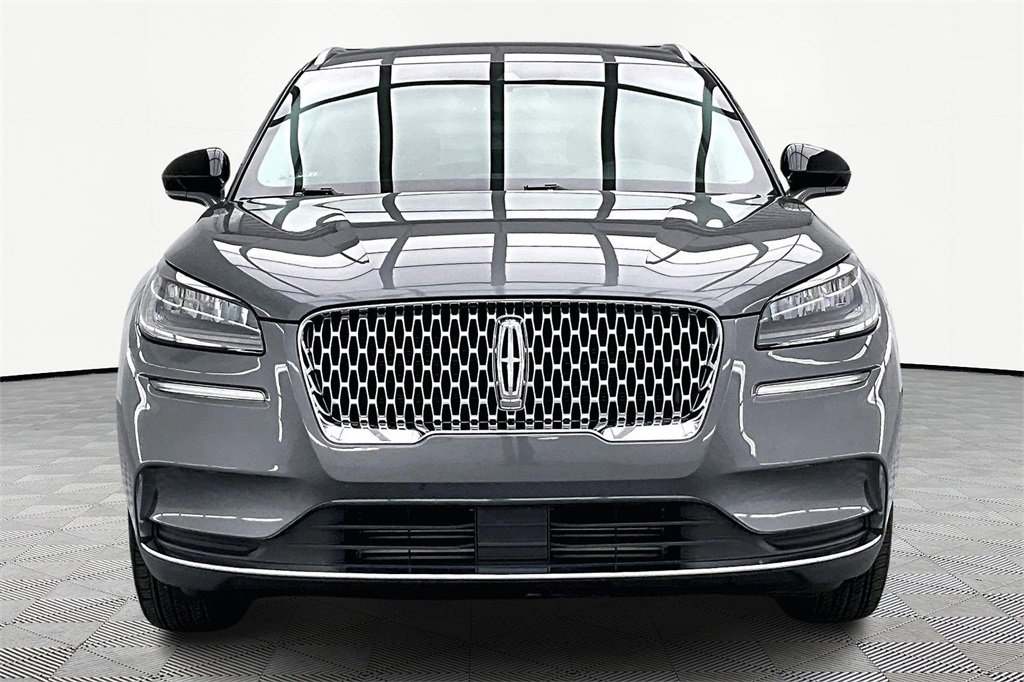 Used 2022 Lincoln Corsair AWD w/ Equipment Group 101A image 3