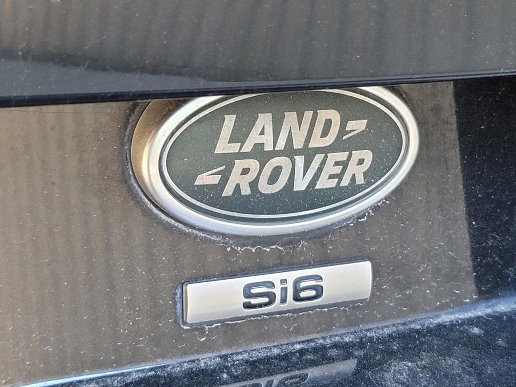 Used 2020 Land Rover Discovery SE image 36