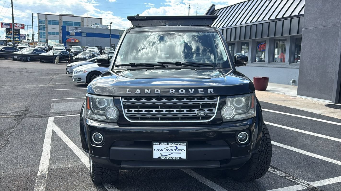 Used 2016 Land Rover LR4 HSE AWD/4WD image 8