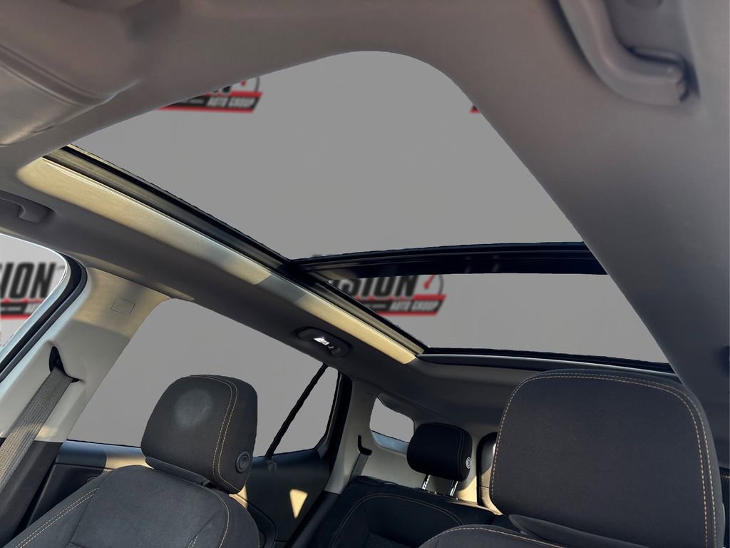 Used 2018 GMC Terrain SLE w/ Driver Convenience Package image 18