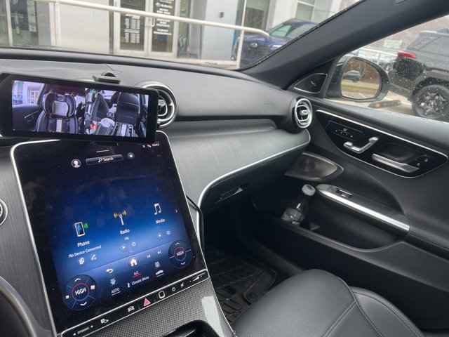 Used 2022 Mercedes-Benz C 300 4MATIC Sedan image 3