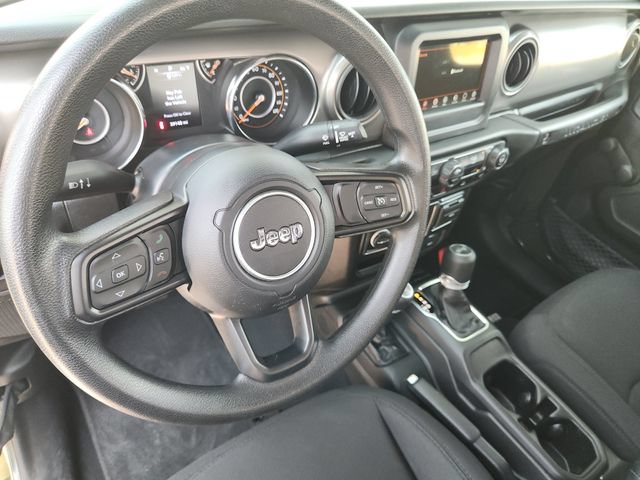 Used 2022 Jeep Wrangler Sport AWD/4WD image 27