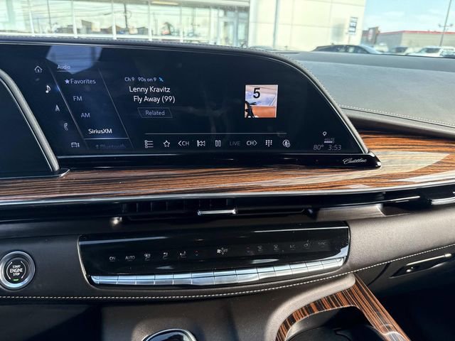 Used 2023 Cadillac Escalade Premium Luxury image 28