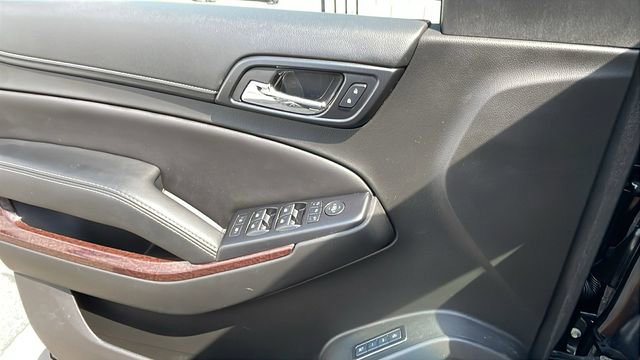Used 2018 GMC Yukon SLT w/ Open Road Package AWD/4WD image 30