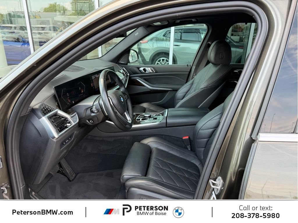 Used 2024 BMW X5 xDrive40i w/ Premium Package AWD/4WD image 16
