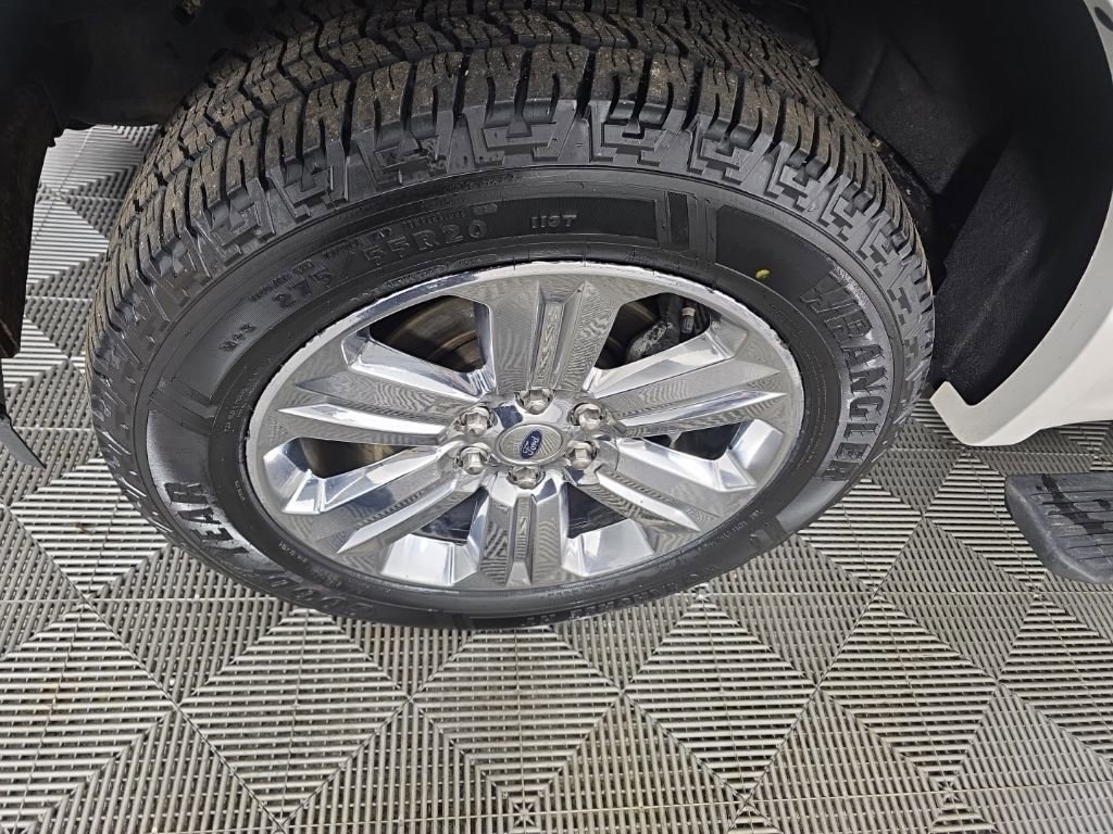 Used 2019 Ford F150 Platinum w/ Max Trailer Tow Package image 10