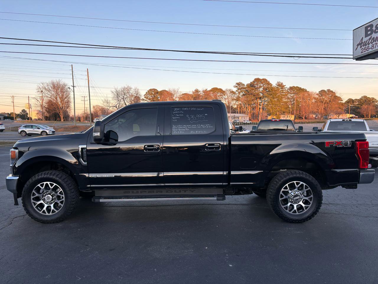 Used 2021 Ford F250 Lariat w/ Lariat Value Package image 9