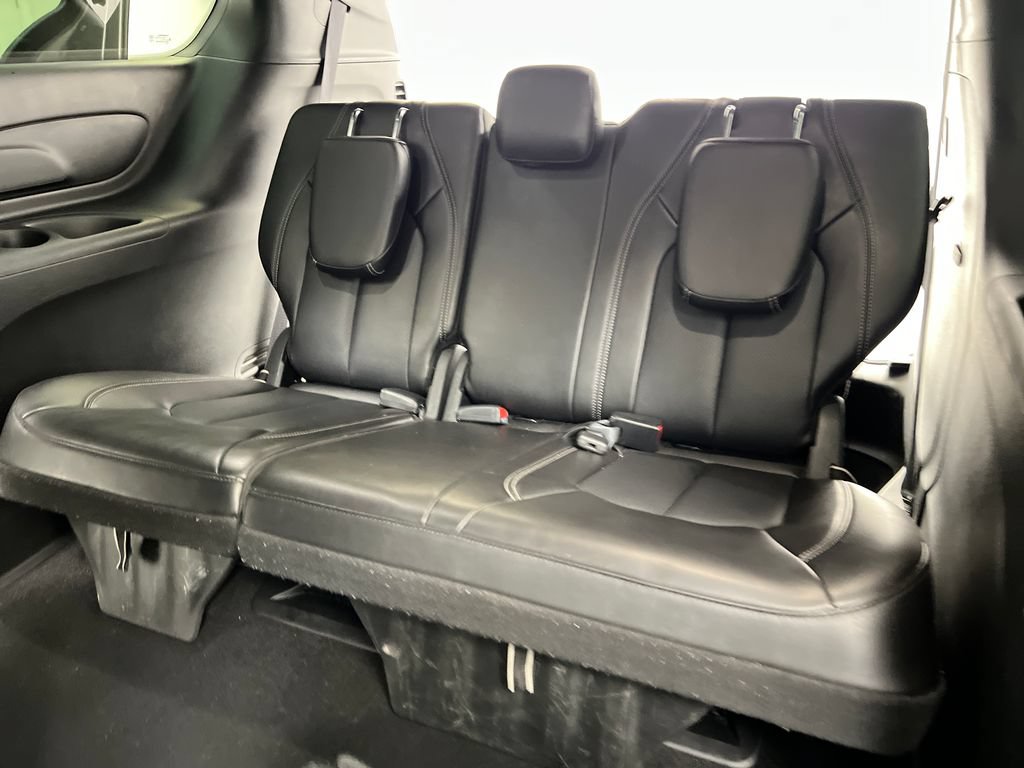 Used 2025 Chrysler Pacifica Select FWD image 23