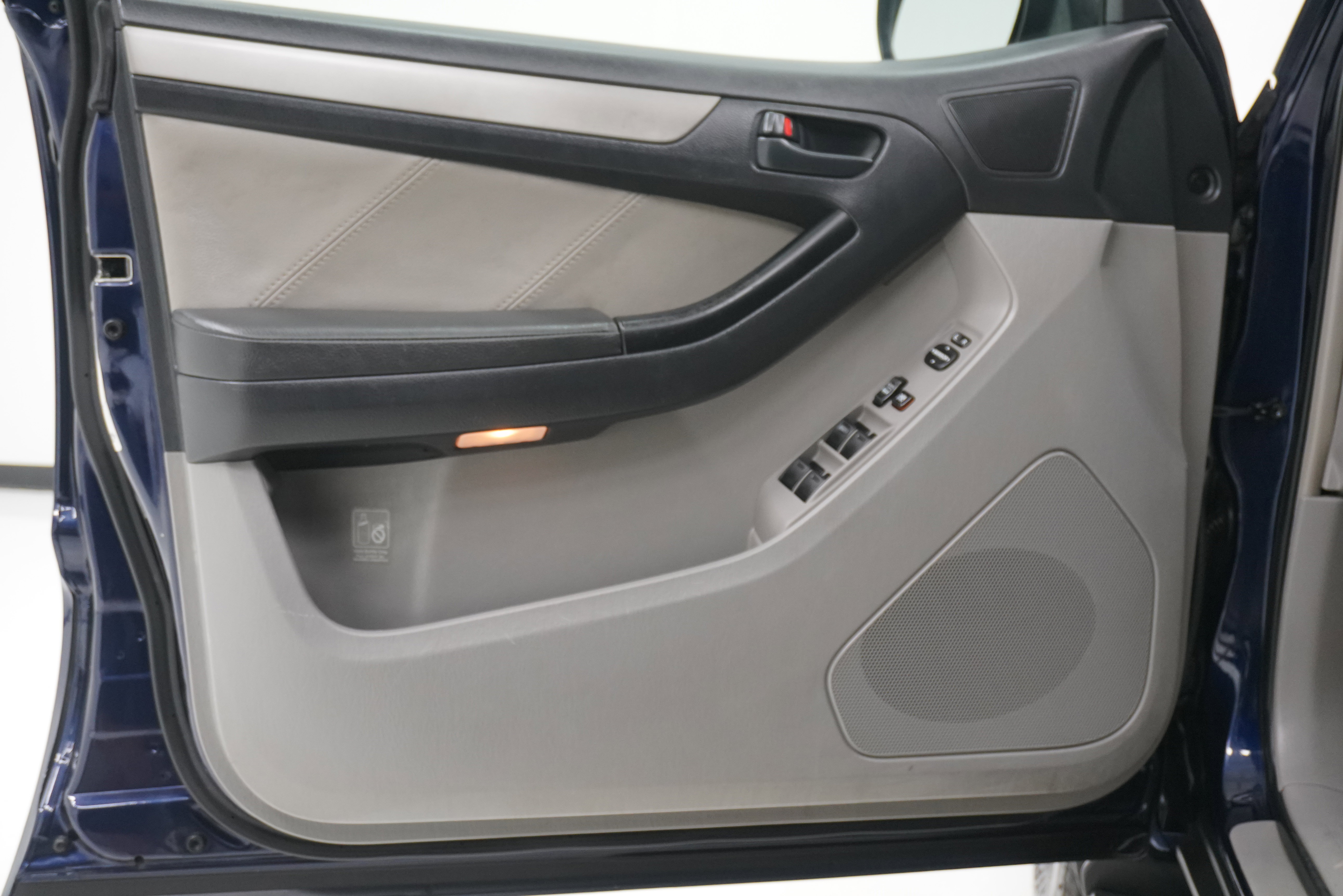 Used 2009 Toyota 4Runner SR5 image 12