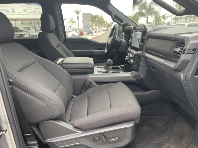 New 2025 Ford F150 XLT w/ Equipment Group 302A MID image 27