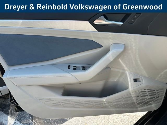 New 2026 Volkswagen Jetta SE FWD image 25