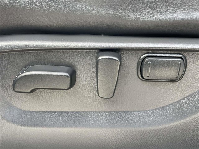 Used 2024 Nissan Armada SV image 16