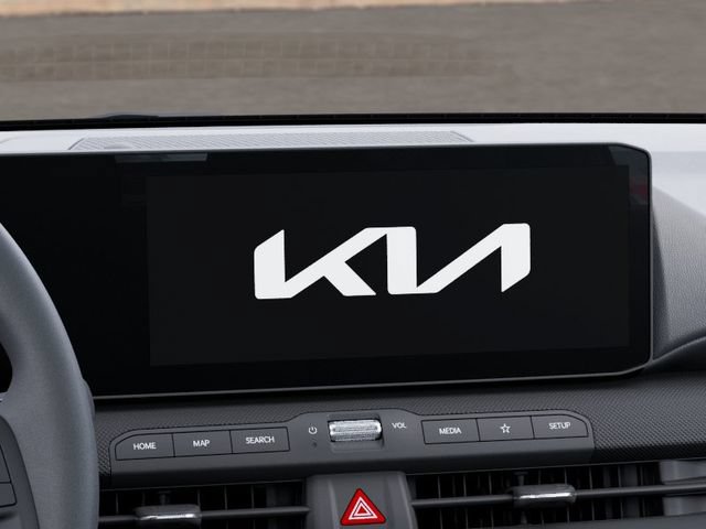New 2026 Kia K4 FWD image 21