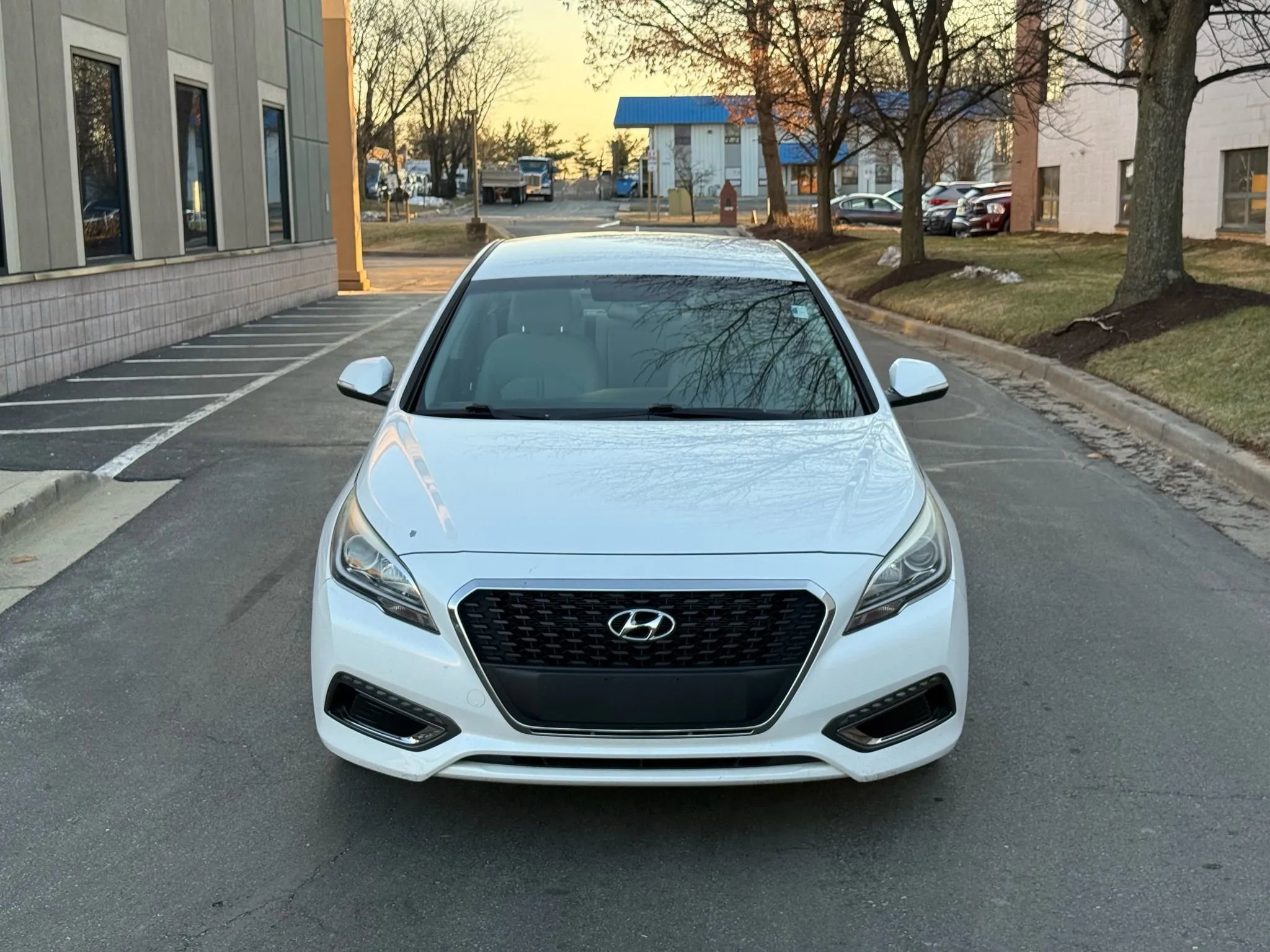Used 2017 Hyundai Sonata SE image 8