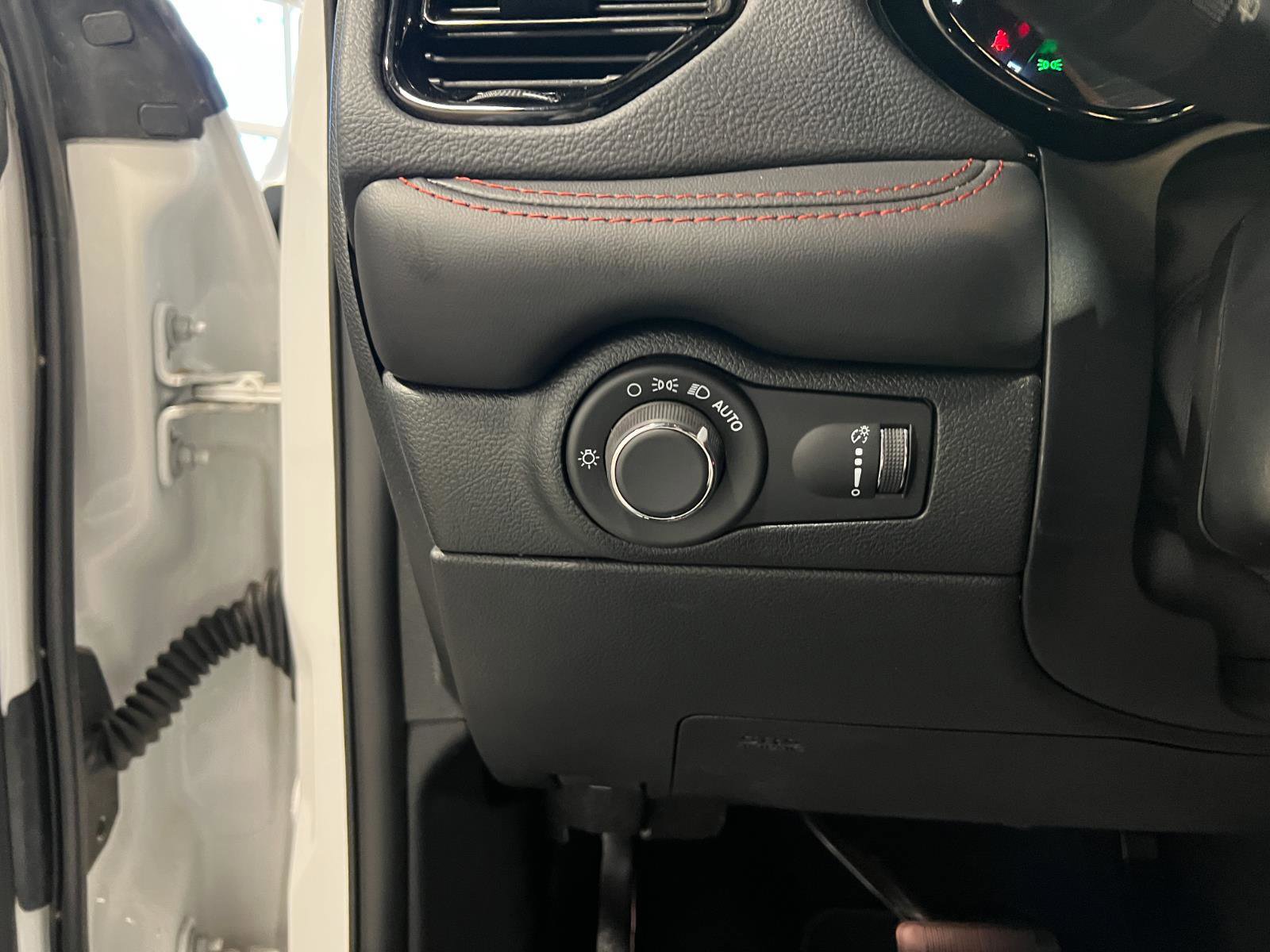 Used 2024 Dodge Durango R/T image 15