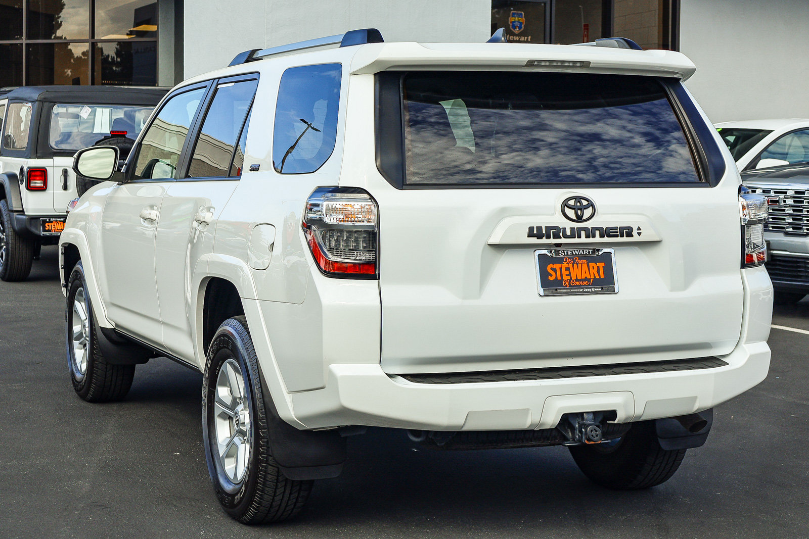 Used 2023 Toyota 4Runner SR5 RWD image 20