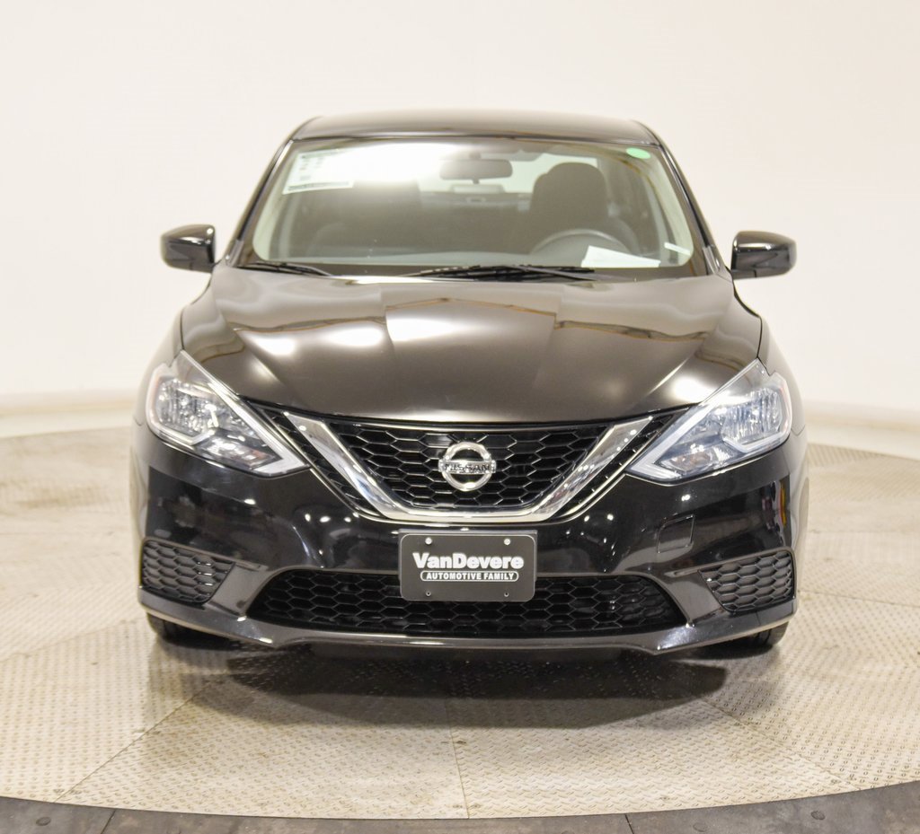 Used 2017 Nissan Sentra SV image 3