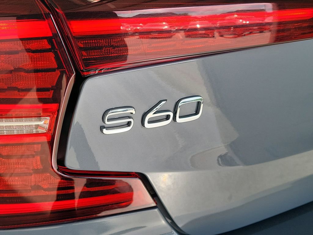 Used 2024 Volvo S60 B5 Core AWD/4WD image 9