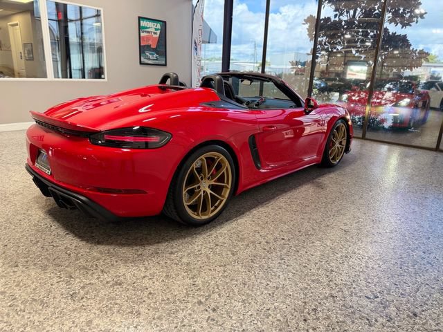 Used 2022 Porsche 718 Boxster Spyder RWD image 12