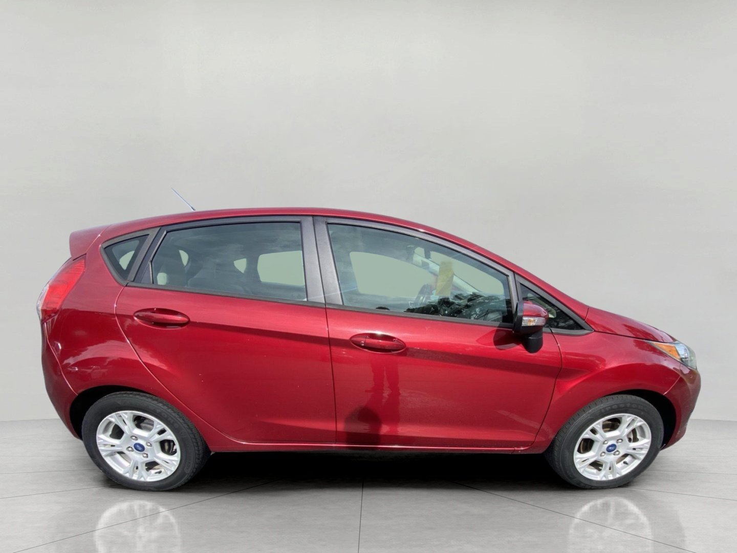Used 2014 Ford Fiesta SE FWD image 10