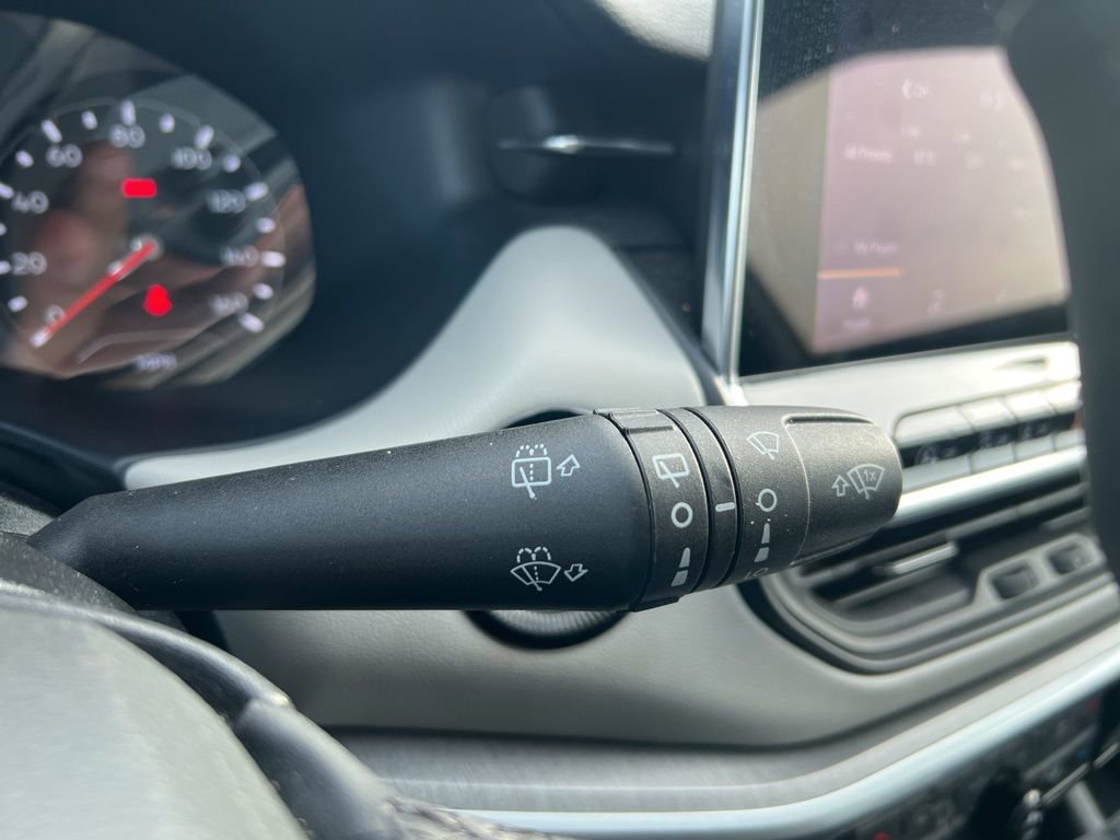 Used 2025 Jeep Compass Limited image 13