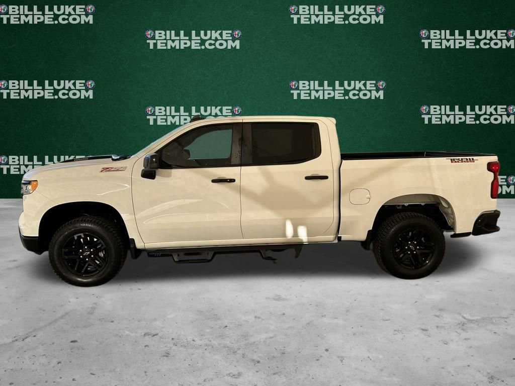 Used 2024 Chevrolet Silverado 1500 LT Trail Boss w/ Convenience Package II image 18