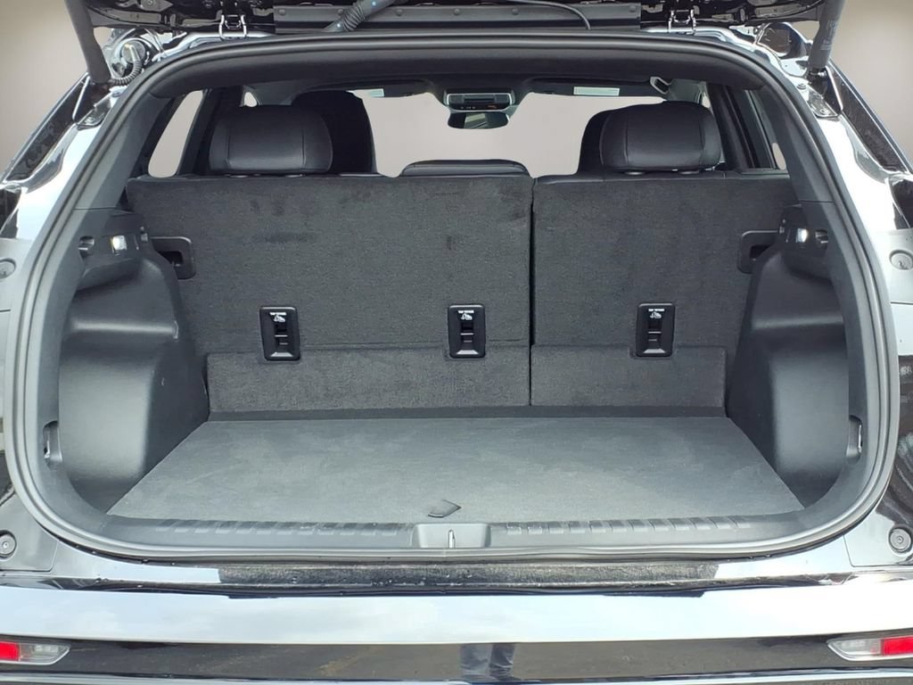 Used 2026 Chevrolet Blazer EV RS AWD/4WD image 8