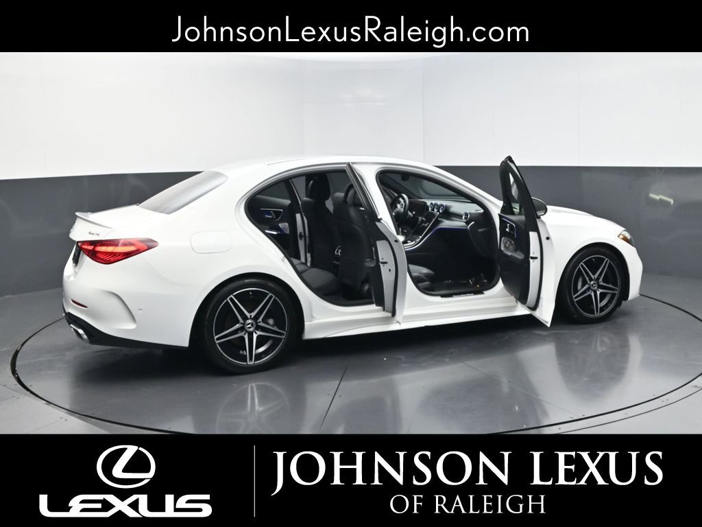 Used 2022 Mercedes-Benz C 300 4MATIC Sedan image 32