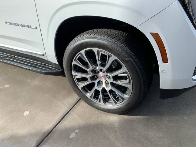New 2026 GMC Yukon XL Denali AWD/4WD image 5