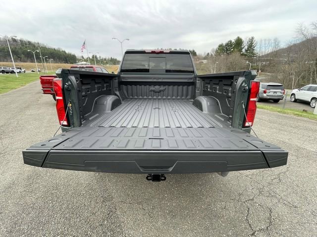 New 2026 Chevrolet Silverado 2500 ZR2 image 11