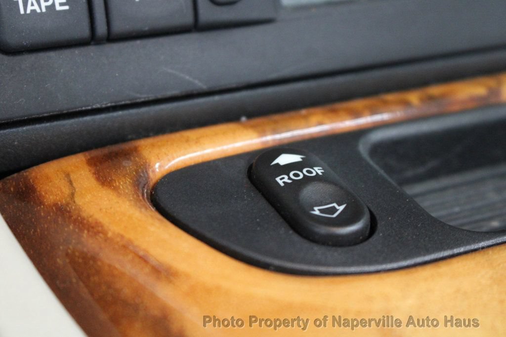 Used 2002 Jaguar XK8 Convertible RWD image 26