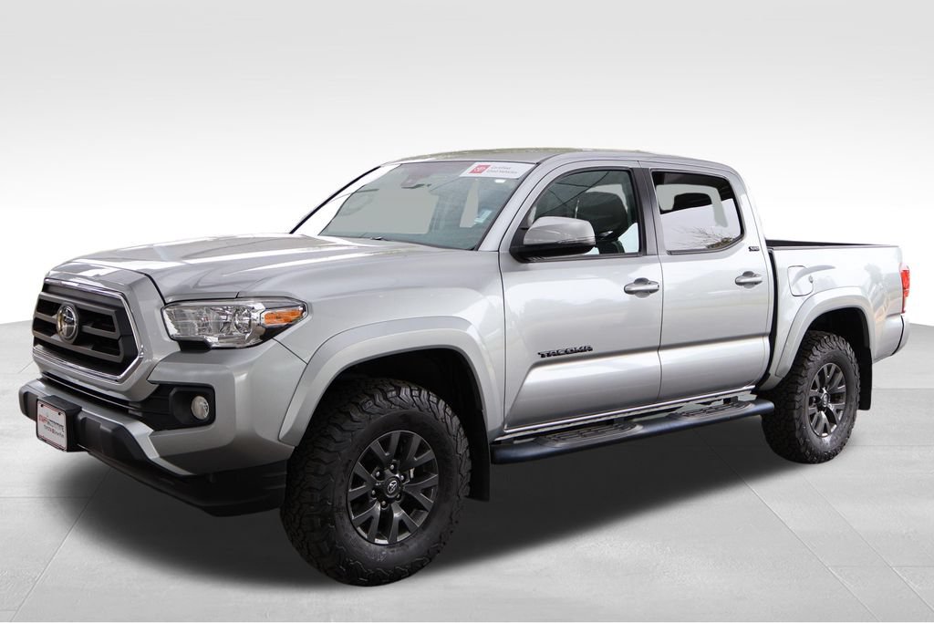 Certified 2023 Toyota Tacoma SR5 w/ Technology Package AWD/4WD image 9