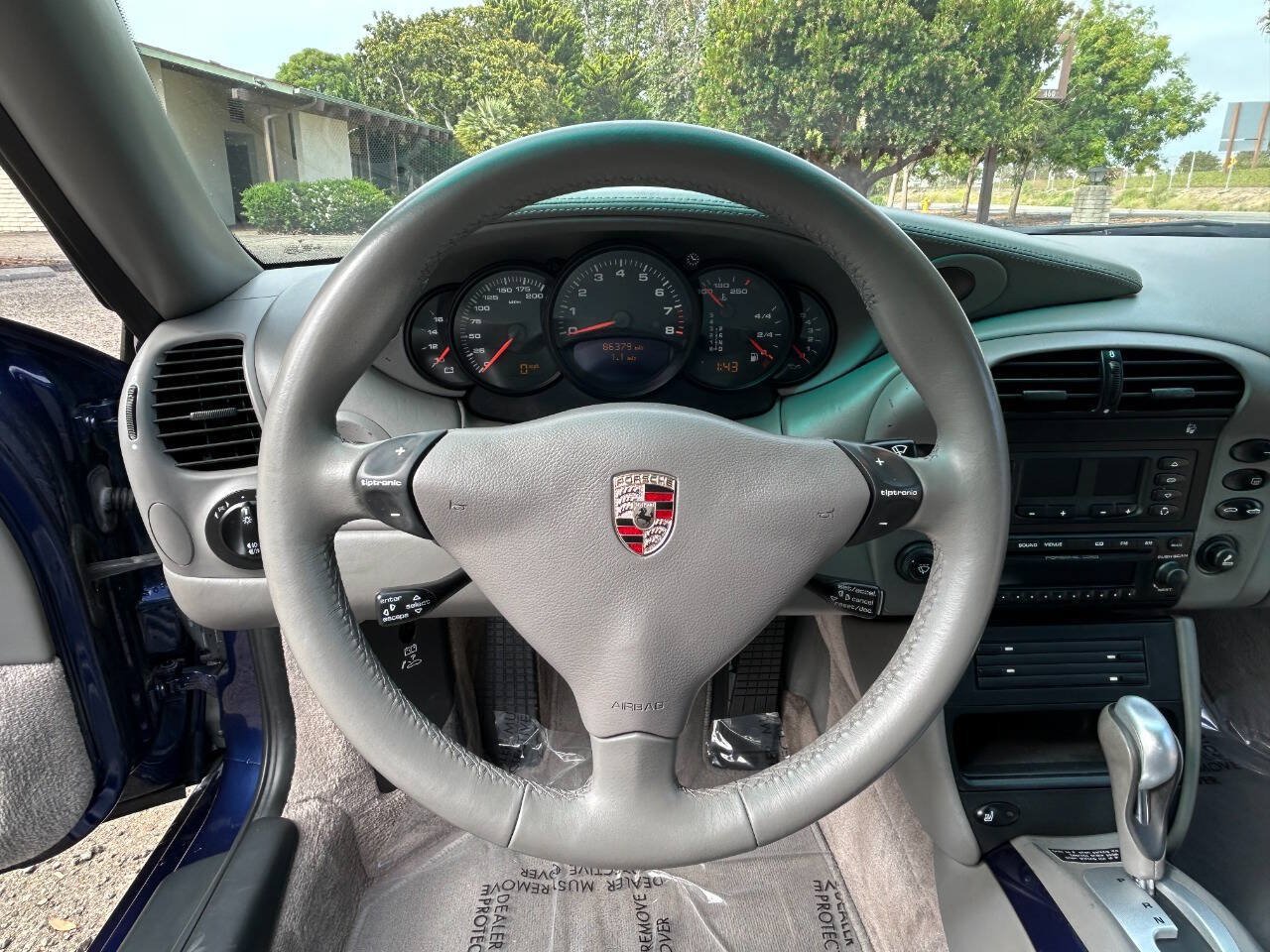 Used 2003 Porsche 911 Carrera 4 AWD/4WD image 44