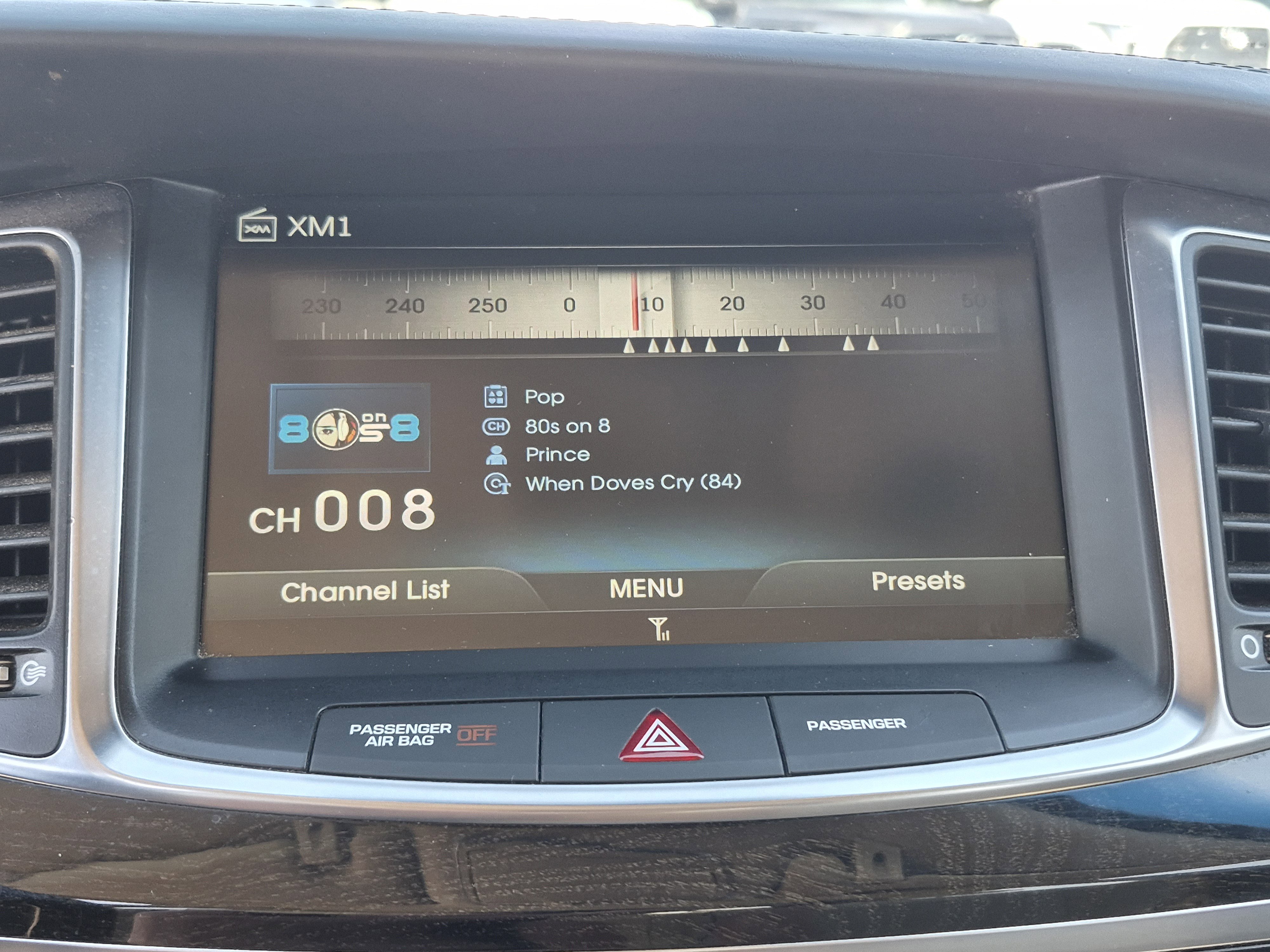 Used 2015 Hyundai Equus Signature RWD image 28