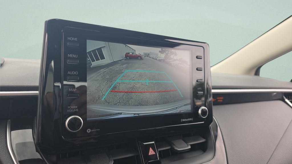 Used 2022 Toyota Corolla LE FWD image 17