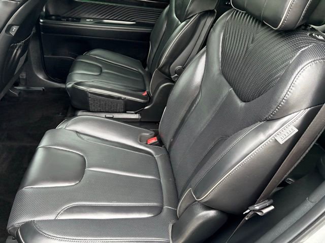 Used 2025 Hyundai Palisade Calligraphy image 12