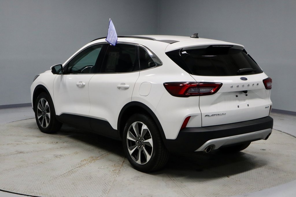 Certified 2024 Ford Escape Platinum image 11