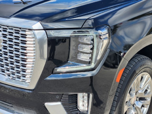 Used 2024 GMC Yukon Denali AWD/4WD image 7