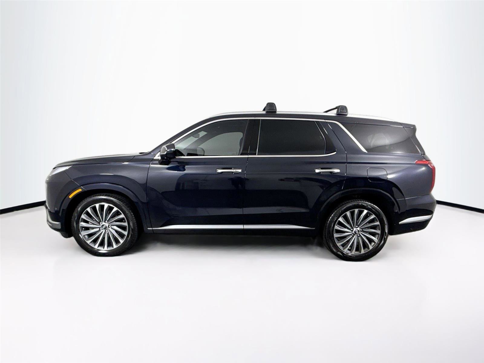 Used 2024 Hyundai Palisade Calligraphy FWD image 14