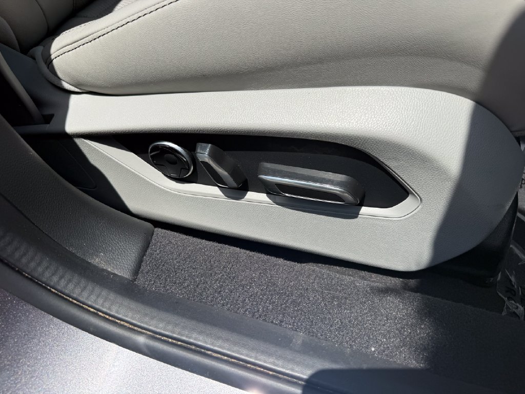 Used 2021 Acura TLX w/ Technology Package AWD/4WD image 40