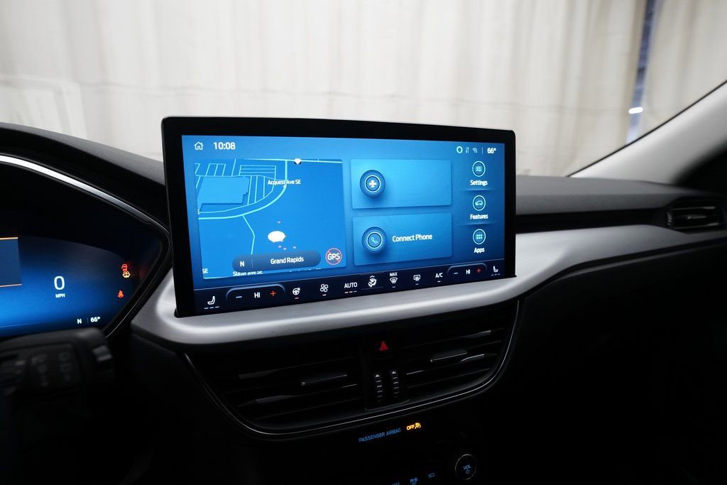 Used 2023 Ford Escape Platinum image 6