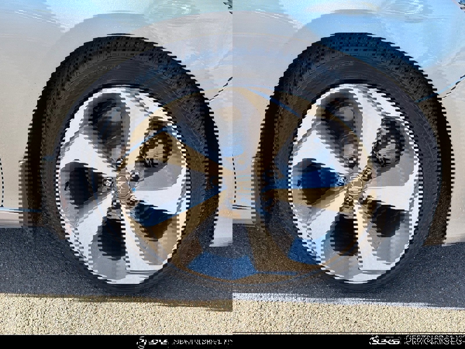 Used 2018 Honda Accord Touring image 10