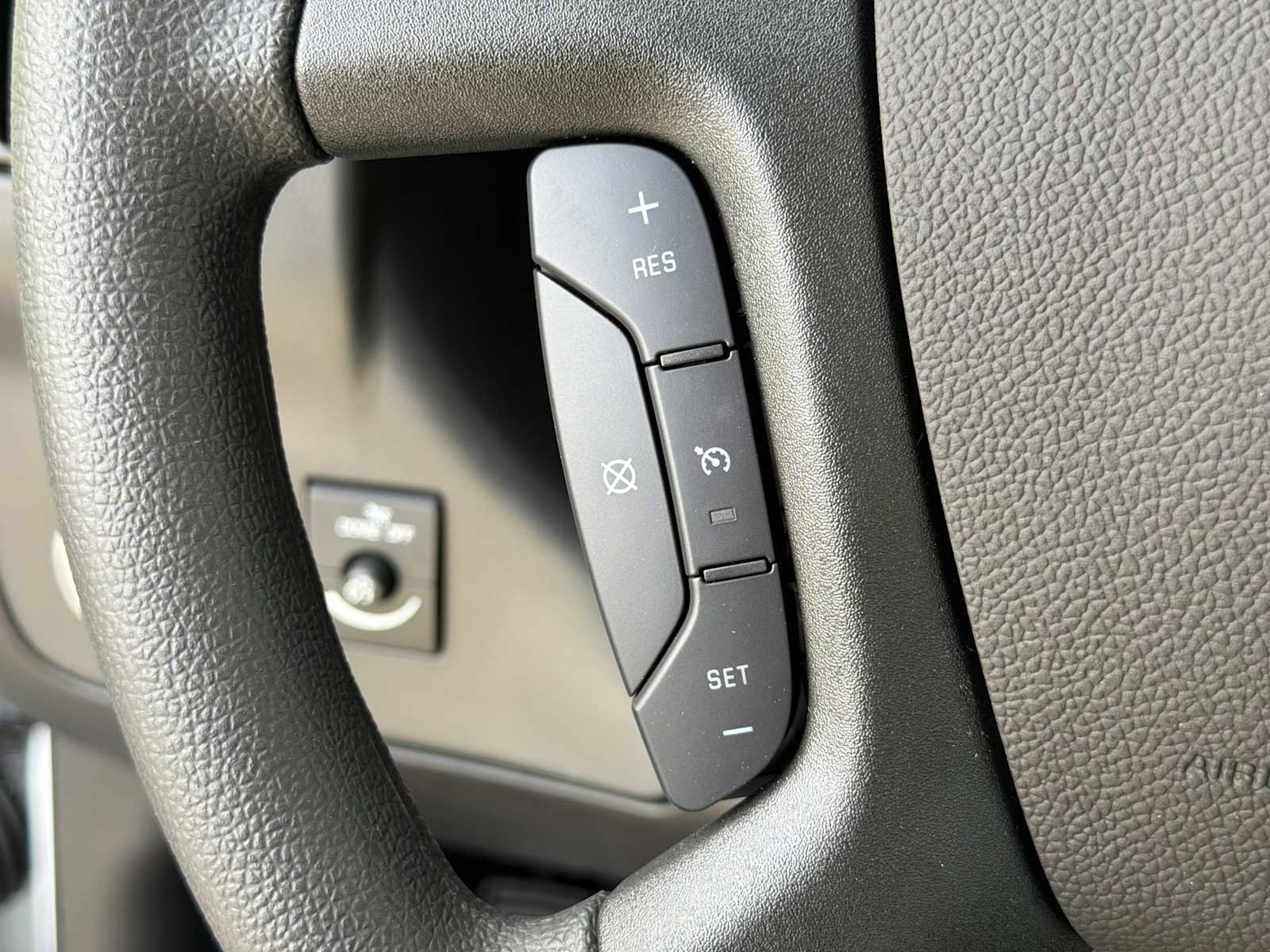New 2025 GMC Savana 2500 w/ Driver Convenience Package image 25