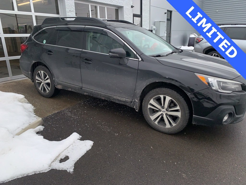Used 2018 Subaru Outback 2.5i Limited image 1