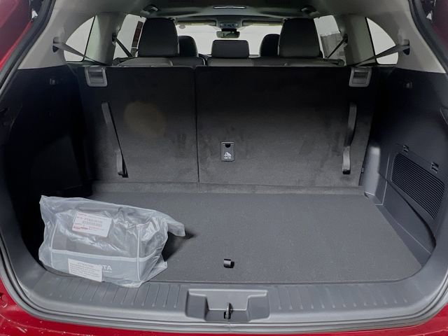 New 2026 Toyota Highlander XLE image 31