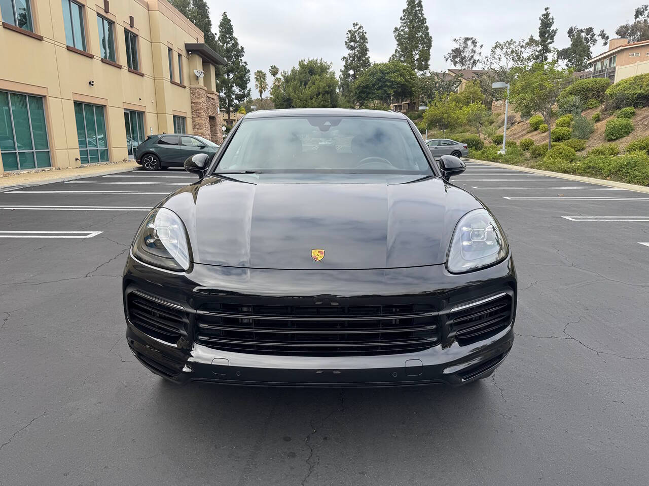 Used 2023 Porsche Cayenne Platinum Edition AWD/4WD image 8