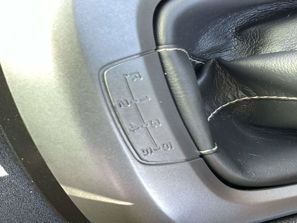 Used 2015 Chevrolet Camaro LS RWD image 44