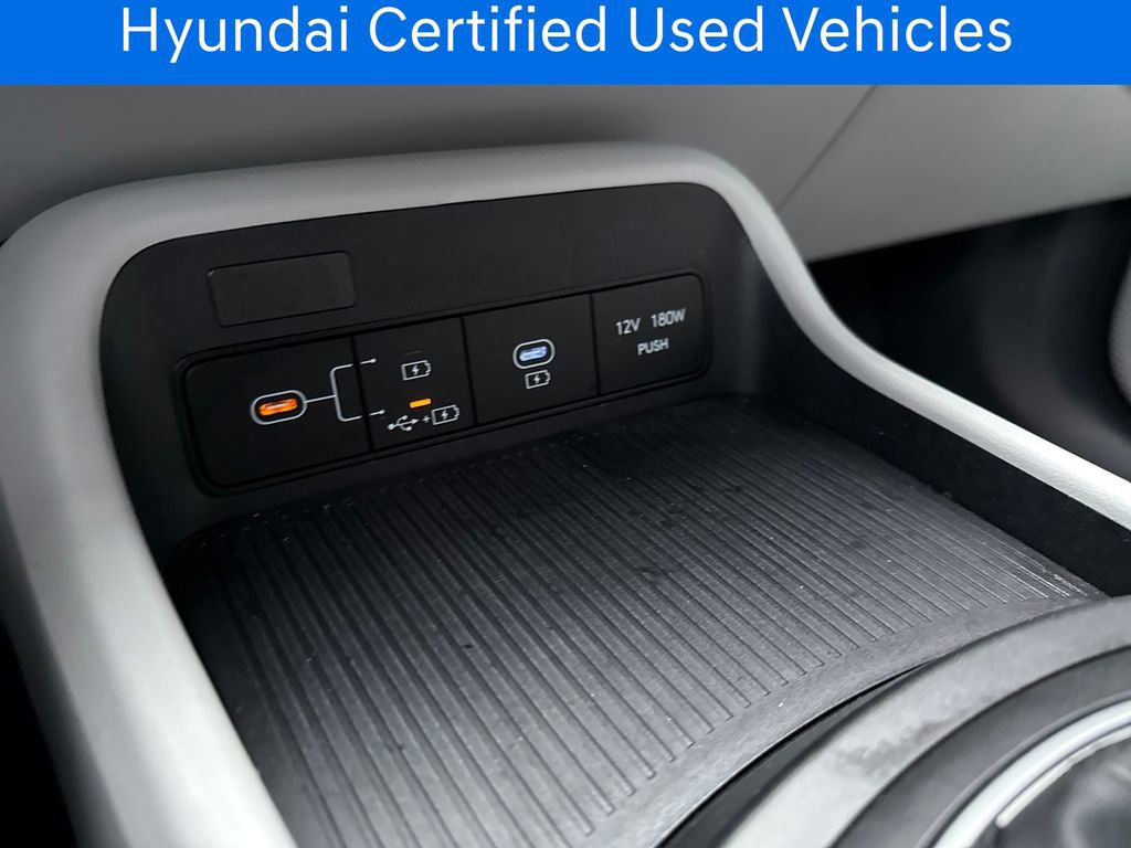 Certified 2025 Hyundai Kona SEL FWD image 33